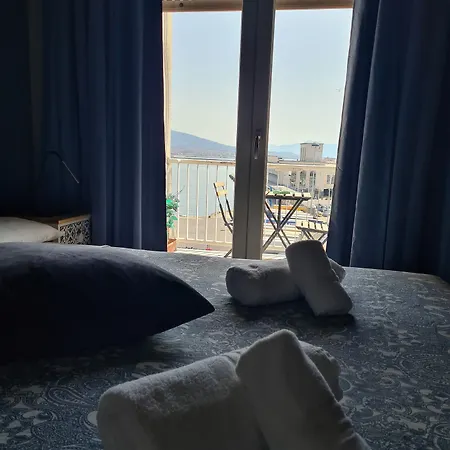 Mia Bella Capri Neapel