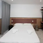 Mia Bella Capri